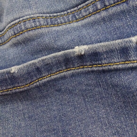 Torrid Women Feel the Fit Super Soft Lean Jean Size 2R - Picture 4 of 9